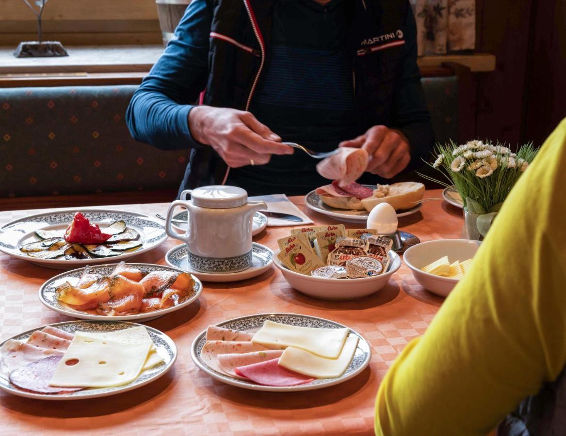 Hotel Gasthof Rosenwirt Au in der Hallertau Екстериор снимка