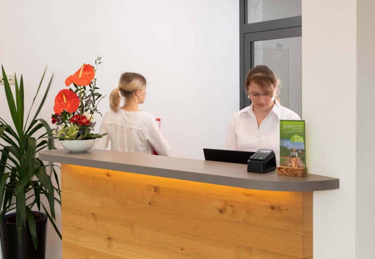 Hotel Gasthof Rosenwirt Au in der Hallertau Екстериор снимка